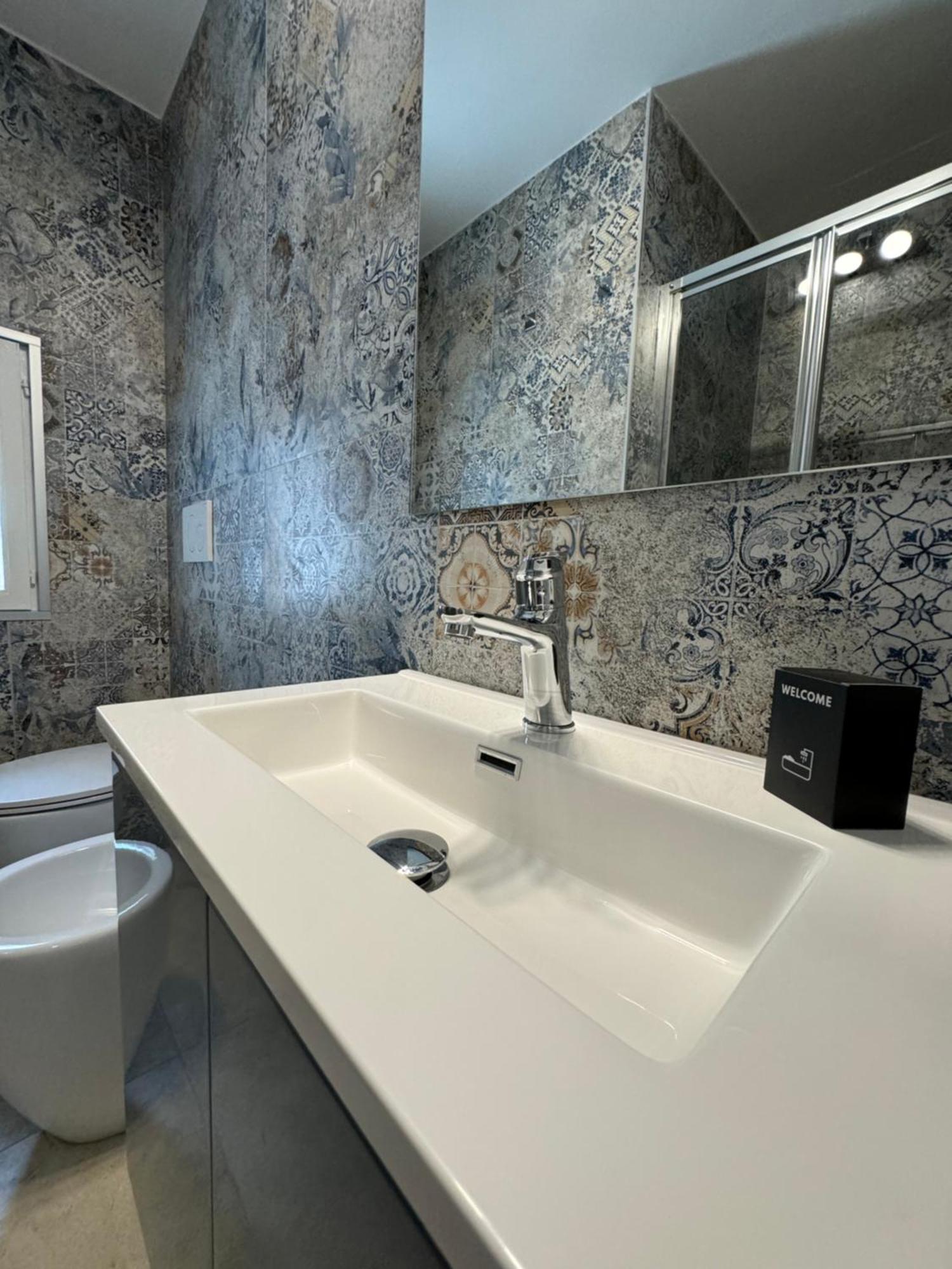 Edo House Anzio - Beachfront - Fronte Mare - Affittacamere 外观 照片